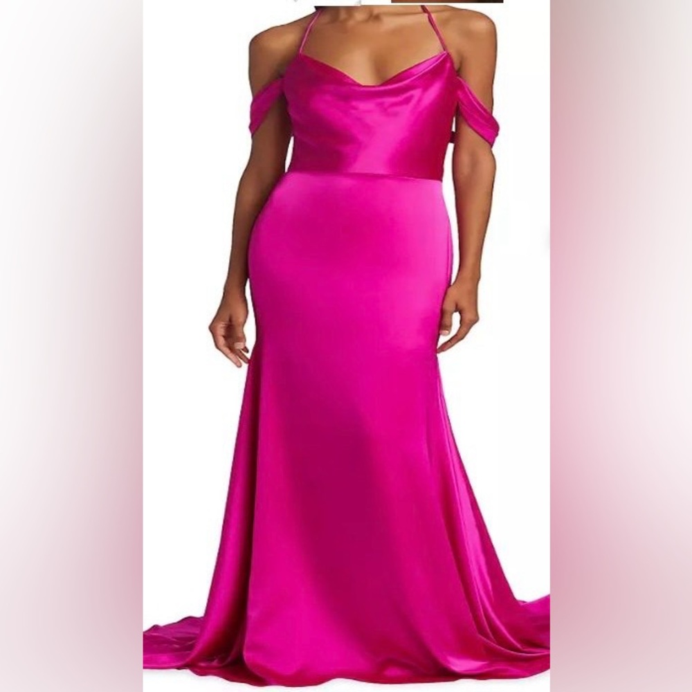 Vera Wang Bride #verawang #fuschia #gown 
Muriel Satin Open-Back Gown